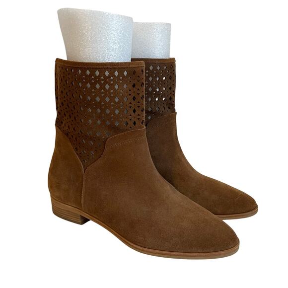 MICHAEL KORS Women’s Dark Caramel Sunny Suede Flat Ankle Booties Size 8M - Picture 4 of 15